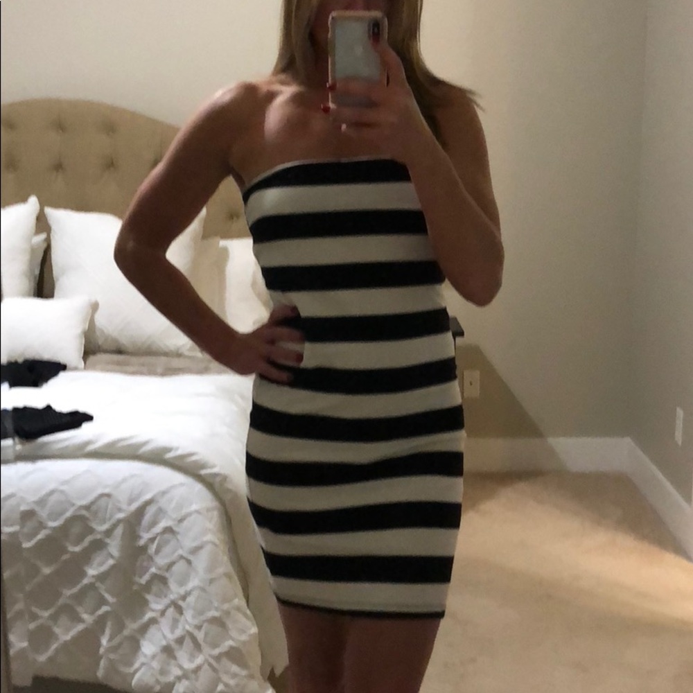 💋 STRAPLESS DRESS 💋